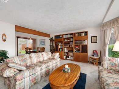 401 Donald Ln, Newberg, OR 97132 - photo 2