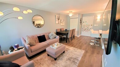 Chestnut Hill at Essex Park unit 4C, Staten Island, NY 10314 - photo 6