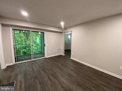20249 Shipley Terrace unit 5-C-302, Germantown, MD 20874 - photo 2
