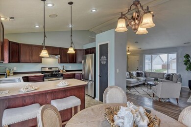 736 E Joshua Dr, Medical Lake, WA 99022 - photo 7