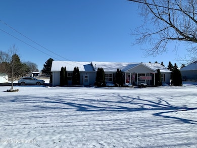 27800 E Broadway St, Walbridge, OH 43465 - photo 5