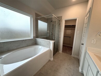 200 Eagleville Dr, Alvin, TX 77511 - photo 6