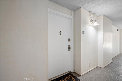 15425 Sherman Way unit 107, Van Nuys, CA 91406 - photo 2