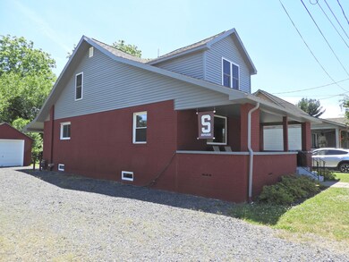 1217 Hamilton St, Stroudsburg, PA 18360 - photo 3