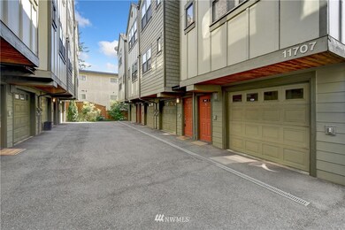 11707 Greenwood Ave N unit C, Seattle, WA 98133 - photo 2