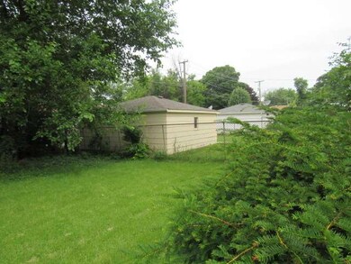 930 Gardner Rd, Westchester, IL 60154 - photo 4