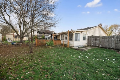 1350 Providence Ct, Mishawaka, IN 46544 - photo 3