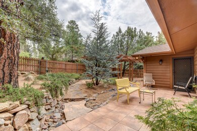 006_Outdoor Living Oasis