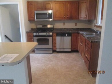 232 Woodlawn Dr, Lansdale, PA 19446 - photo 2