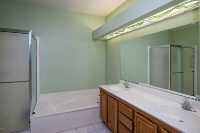 007_Master Bath