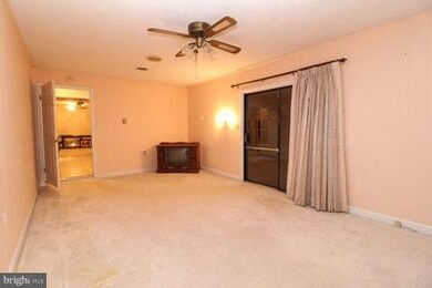 2933 Adams Dr, Chambersburg, PA 17201 - photo 7