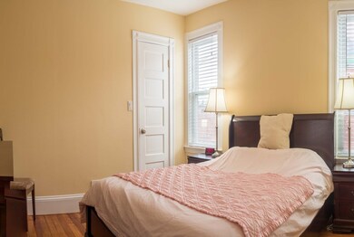 9 Cambridge Terrace unit 2, Cambridge, MA 02140 - photo 4