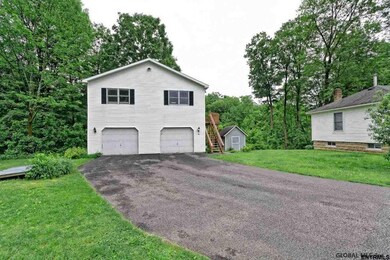 25 Hudson Ave, Saratoga Springs, NY 12866 - photo 6