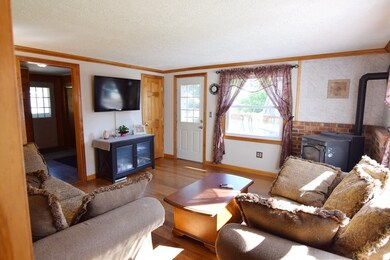 106 Pine St, Littleton, NH 03561 - photo 5