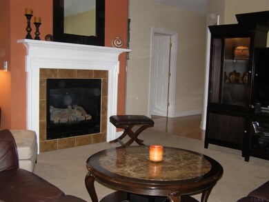 60 Rockrose Dr, East Greenbush, NY 12061 - photo 2