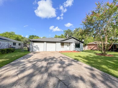 4316 Linda Ln, Alvin, TX 77511 - photo 4