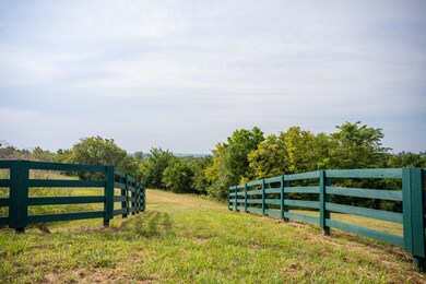 4400 Lexington Rd, Harrodsburg, KY 40330 - photo 4