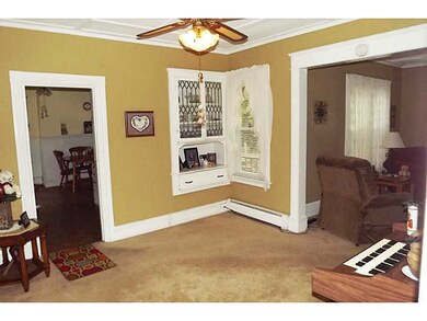 Dining Room. Right Side