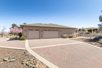 3 Car Garage