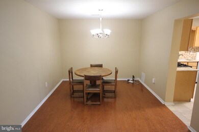 903 Pheasant Run, Monmouth Junction, NJ 08852 - photo 3