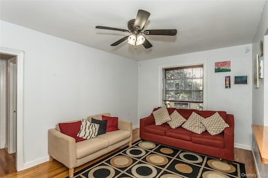 51-28 30th Ave unit 3, Woodside, NY 11377 - photo 3