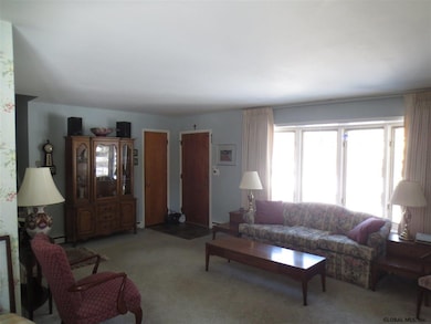 56 Marlboro Rd, Delmar, NY 12054 - photo 7