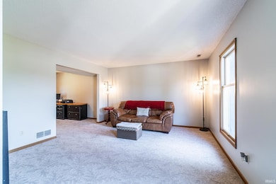 11622 Hardisty Rd, Fort Wayne, IN 46845 - photo 3