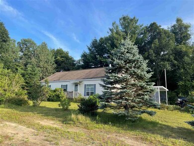 72 Kapper Dr, Winchester, NH 03470 - photo 2