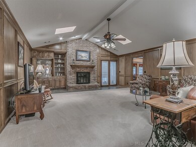 2608 Kensington Way, Bartlesville, OK 74006 - photo 6