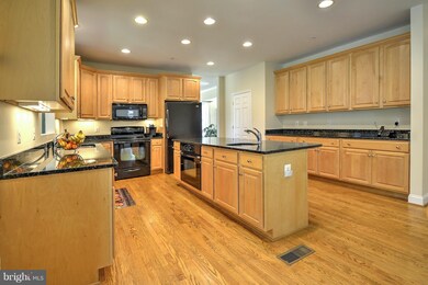 414 Valley Brook Dr, Silver Spring, MD 20904 - photo 5