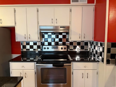 307 W 2nd St, Mc Crory, AR 72101 - photo 4