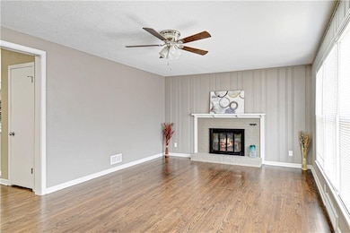 1201 W 25th St S, Independence, MO 64052 - photo 3