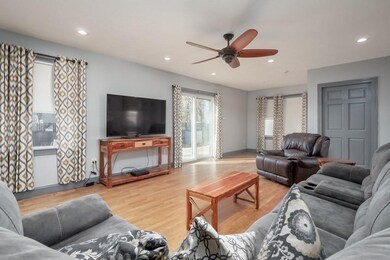 9 B St, Douglas, MA 01516 - photo 6