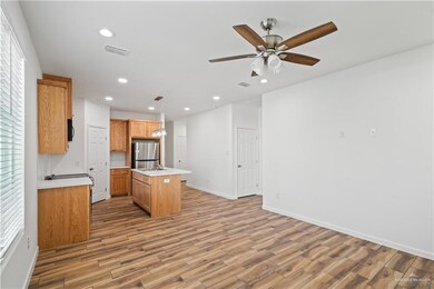 2104 E San Andrea St unit 1, Edinburg, TX 78542 - photo 2