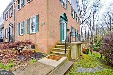 8332 Imperial Dr, Laurel, MD 20708 - photo 3