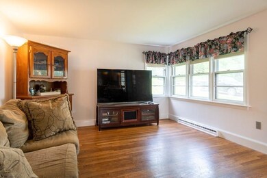 26 Hall St, Plymouth, MA 02360 - photo 7
