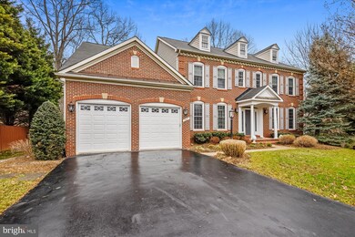 4889 Annamohr Dr, Fairfax, VA 22030 - photo 2