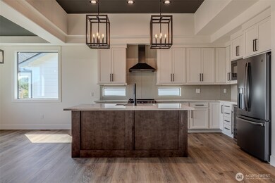 958 Racine Springs Dr, Wenatchee, WA 98801 - photo 4