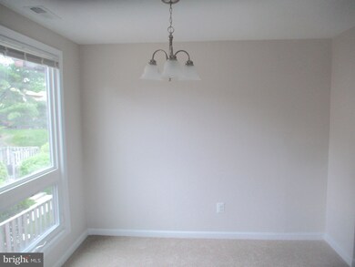 544 Glen Ct unit 31D, Glen Burnie, MD 21061 - photo 4