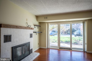 1211 Eagles Ridge Dr unit 11, Chesterbrook, PA 19087 - photo 4