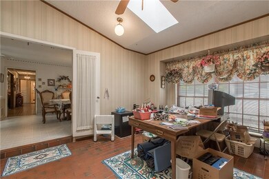 1221 NE 27th St, Moore, OK 73160 - photo 7