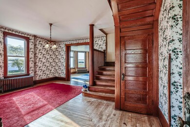 06 Foyer