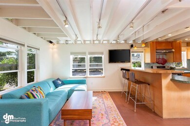 38-Living Room MS_3307