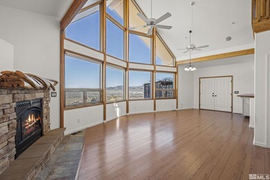 great room w/ view
