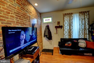 3402 Mount Pleasant Ave, Baltimore, MD 21224 - photo 2