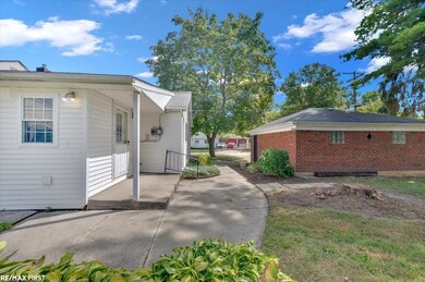 3666 Capitol Ave, Warren, MI 48091 - photo 6