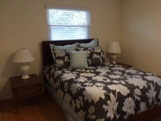 bed 1
