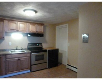 35 Montvale Ave unit 2, Woburn, MA 01801 - photo 5