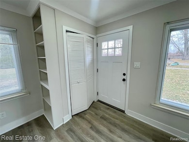 17639 Addison St, Southfield, MI 48075 - photo 6