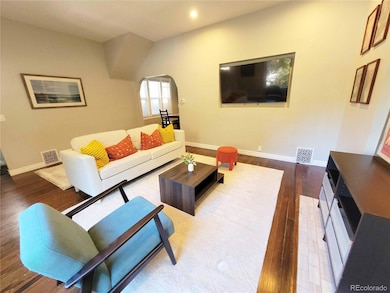 424 N Clarkson St, Denver, CO 80218 - photo 4